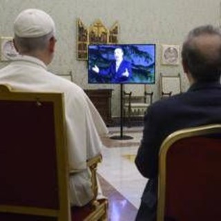 Benigni torna in tv: "San Pietro mio migliore amico, primo follower di Gesù" Benigni torna in tv: "San Pietro mio migliore amico, primo follower di Gesù"