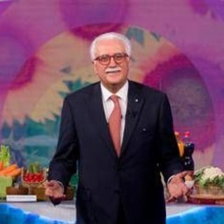 "Dormire bene aiuta a dimagrire", i consigli di Calabrese