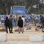 Israele, i due volti del 7 ottobre: sopravvissuti e familiari si riuniscono il giorno del massacro, il governo il 5 Israele, i due volti del 7 ottobre: sopravvissuti e familiari si riuniscono il giorno del massacro, il governo il 5