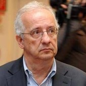 Campo largo, il consiglio di Veltroni: "Serve un programma di 10 punti" Campo largo, il consiglio di Veltroni: "Serve un programma di 10 punti"