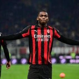 Milan-Lazio 1-0, Leao batte Sarri e fa volare i rossoneri al primo posto