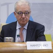 Truffa su Whatsapp, falsi messaggi attribuiti a Mantovano: la nota di Palazzo Chigi