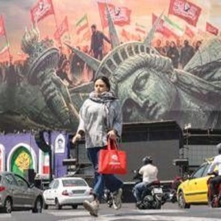 Iran, 12 ore di colloqui prima dell'incontro con la delegazioni Usa a Doha: possibile svolta nei negoziati Iran, 12 ore di colloqui prima dell'incontro con la delegazioni Usa a Doha: possibile svolta nei negoziati
