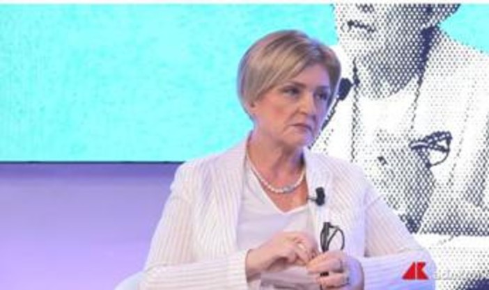 Calderone ad AdnTalks: "Su occupazione numeri positivi da consolidare. Con sindacati confronto produttivo, pur nelle differenze" Calderone ad AdnTalks: "Su occupazione numeri positivi da consolidare. Con sindacati confronto produttivo, pur nelle differenze"