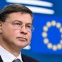 Caro energia, da Ue flessibilità fino a 0,3% annuo per 3 anni. Dombrovskis: "No per sconto accise" Caro energia, da Ue flessibilità fino a 0,3% annuo per 3 anni. Dombrovskis: "No per sconto accise"