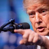 Trump: "Israele via da Gaza una volta disarmato Hamas, accordo storico" Trump: "Israele via da Gaza una volta disarmato Hamas, accordo storico"