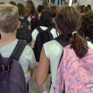 Scuola, al via iscrizioni online 2026-2027: tempi e come fare Scuola, al via iscrizioni online 2026-2027: tempi e come fare
