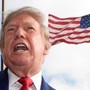Trump blocca le sanzioni alla Russia, Zelensky accusa: "Nuovo favore a Putin"