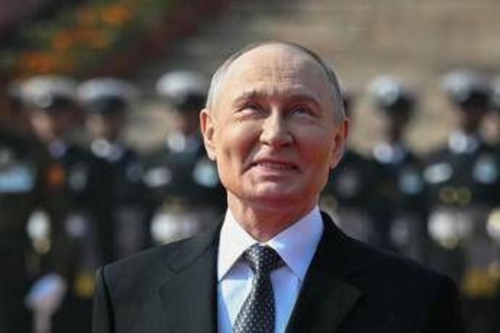 Ucraina, Putin: &quot;Stiamo discutendo della pace, anche con gli Stati Uniti&quot;