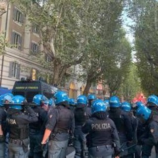 Cronista Adnkronos minacciata durante corteo pro Pal a Roma: la solidarietà della politica Cronista Adnkronos minacciata durante corteo pro Pal a Roma: la solidarietà della politica