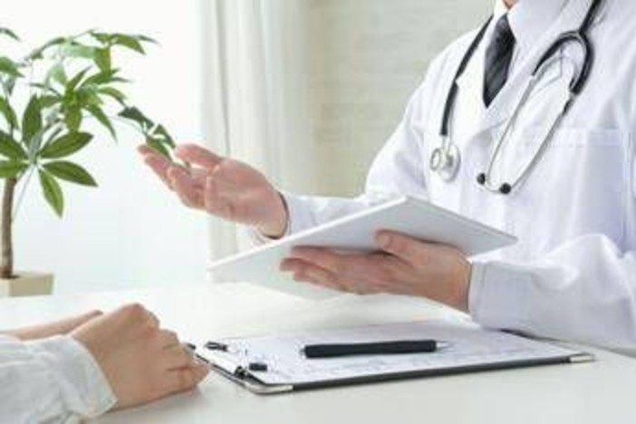 Aborto: Ass. Coscioni,"Solo 2 Regioni applicano le linee del ministero per quello farmacologico"